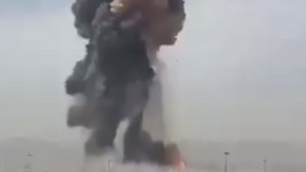 Violent Explosion At Iranian Port Reportedly Injures Over 700 People, Multiple Fatalities