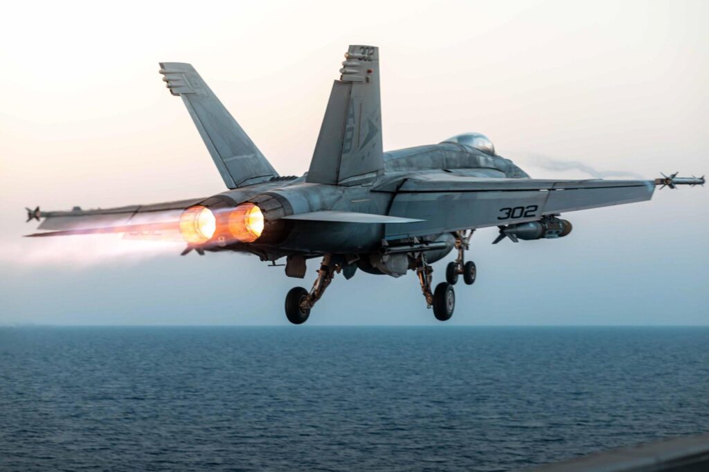 Fifteen US Airstrikes Hit Yemen’s Marib Province
